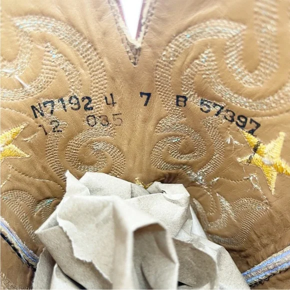 Lucchese purple/blue brown star embroidered snip toe women’s boots - Picture 13 of 13